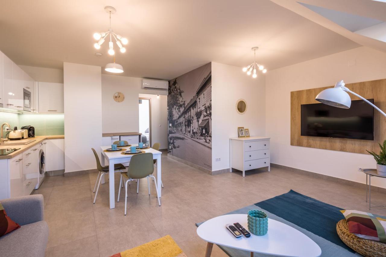 Stafetahaz Apartmanok Vác Exteriér fotografie