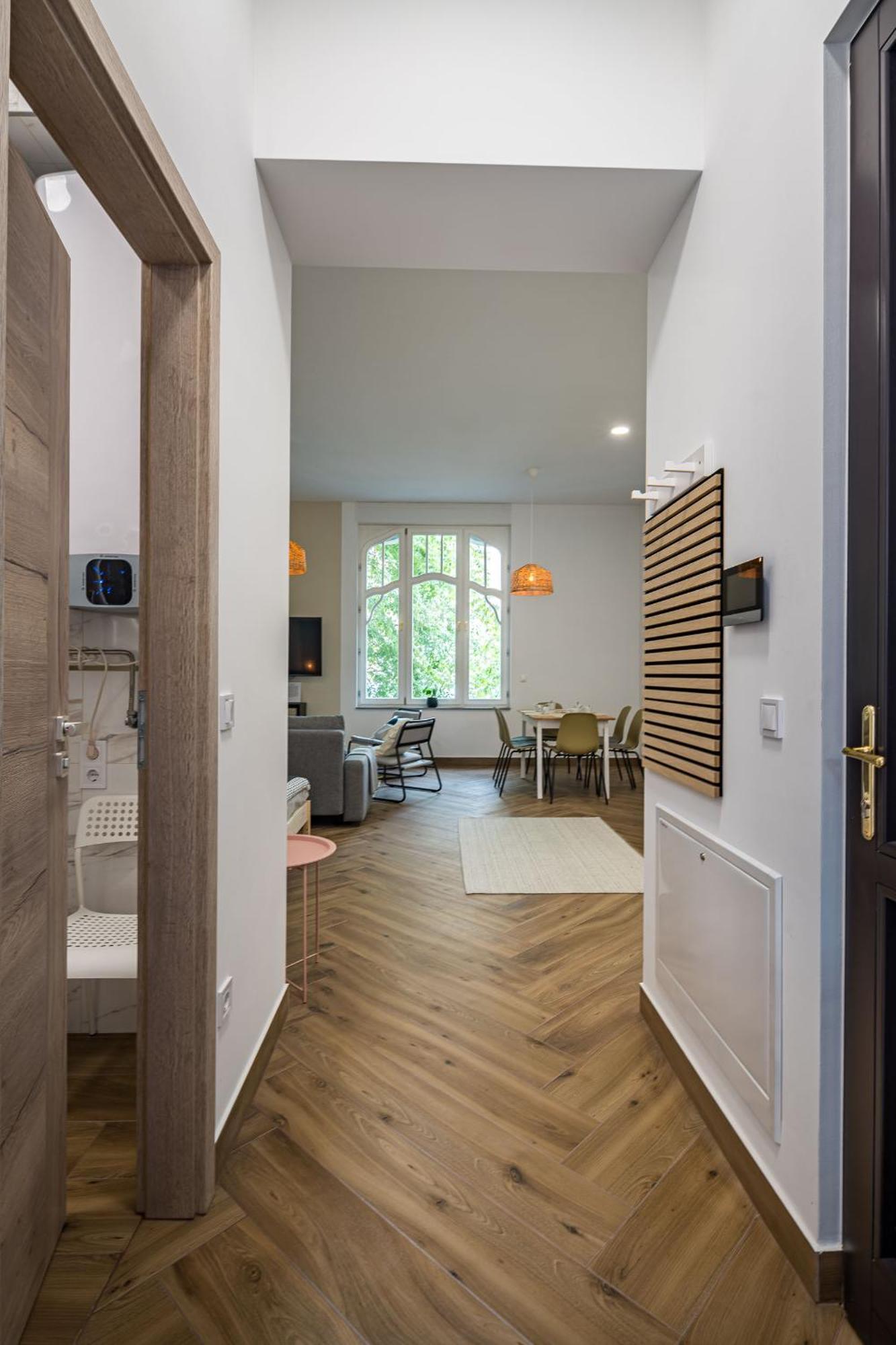 Stafetahaz Apartmanok Vác Exteriér fotografie
