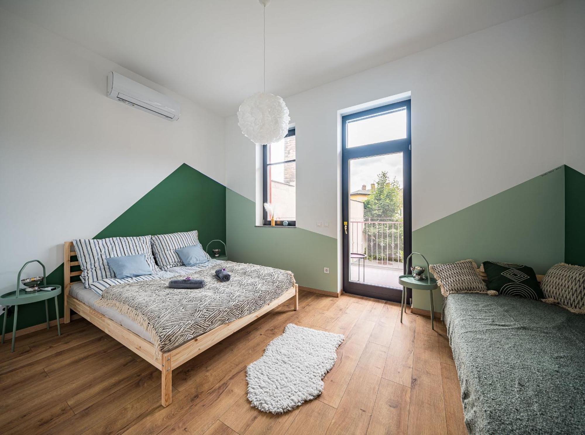 Stafetahaz Apartmanok Vác Exteriér fotografie