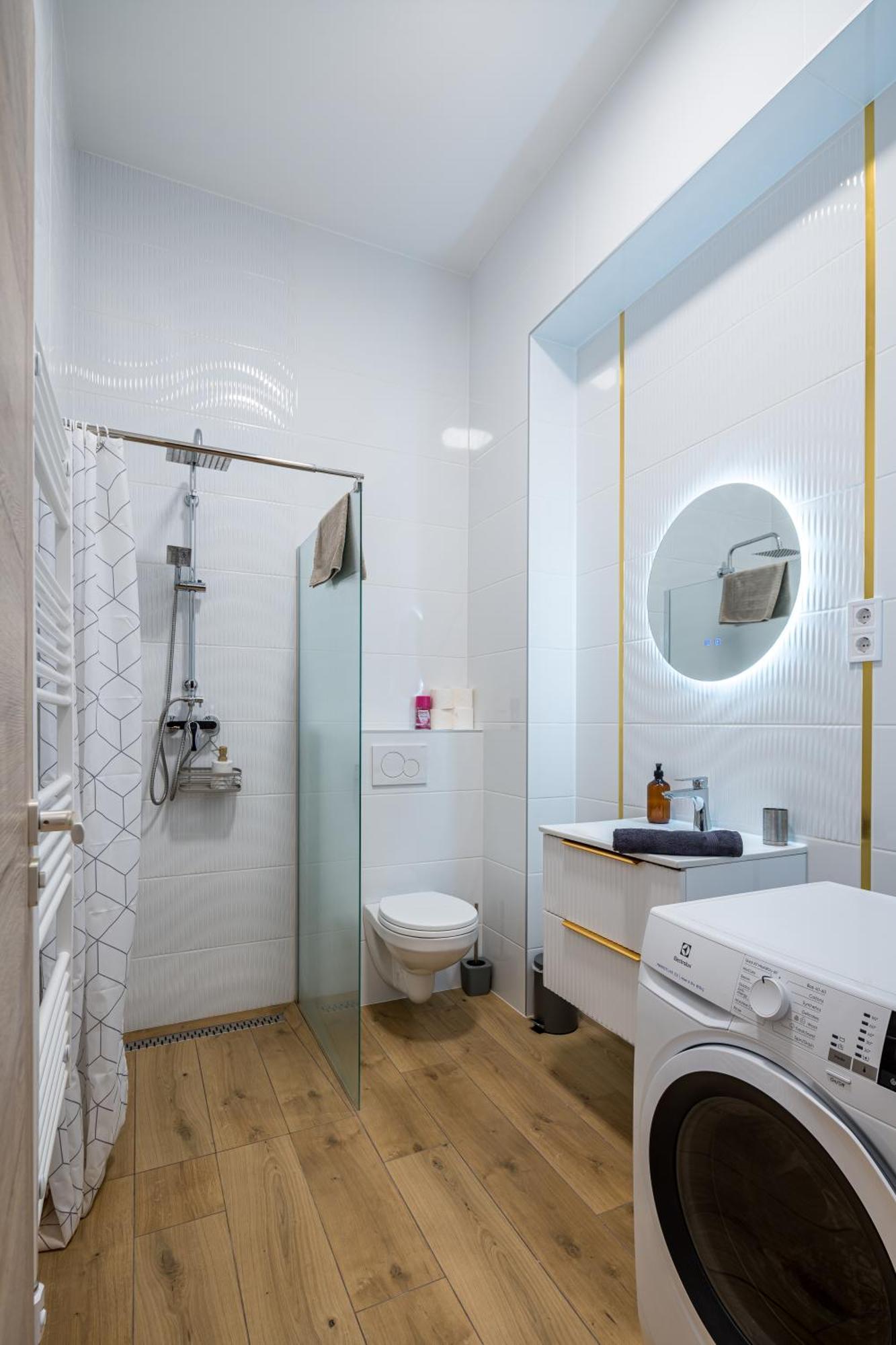 Stafetahaz Apartmanok Vác Exteriér fotografie