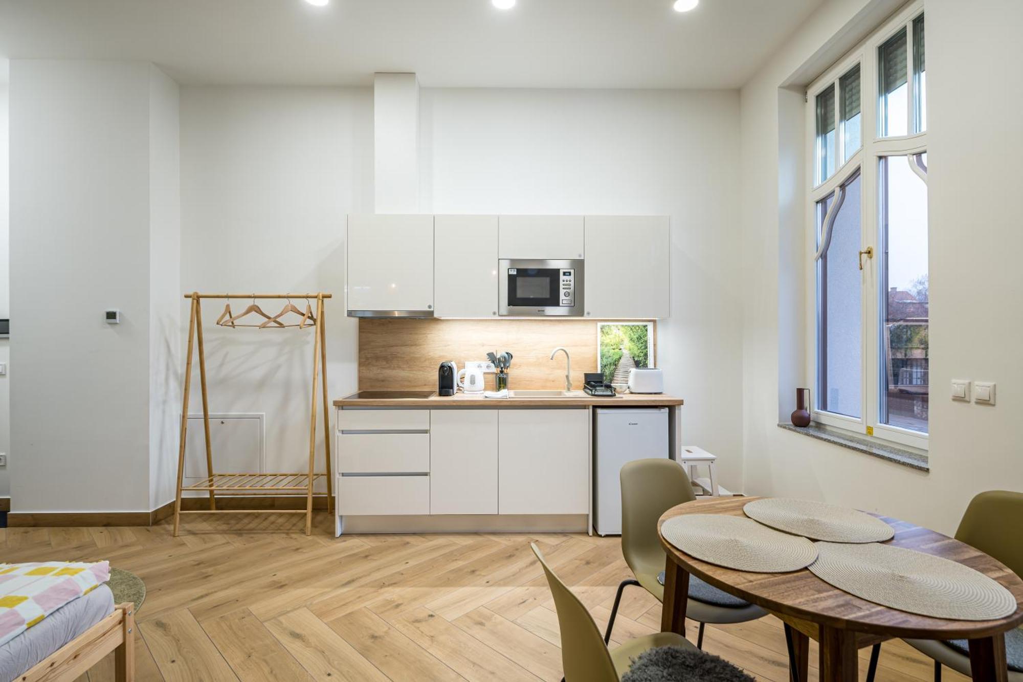Stafetahaz Apartmanok Vác Exteriér fotografie